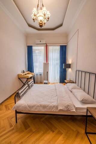 Отель Hotel Salve Тбилиси Двухместный номер с 1 кроватью и террасой-4